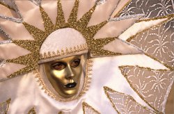 Gold mask